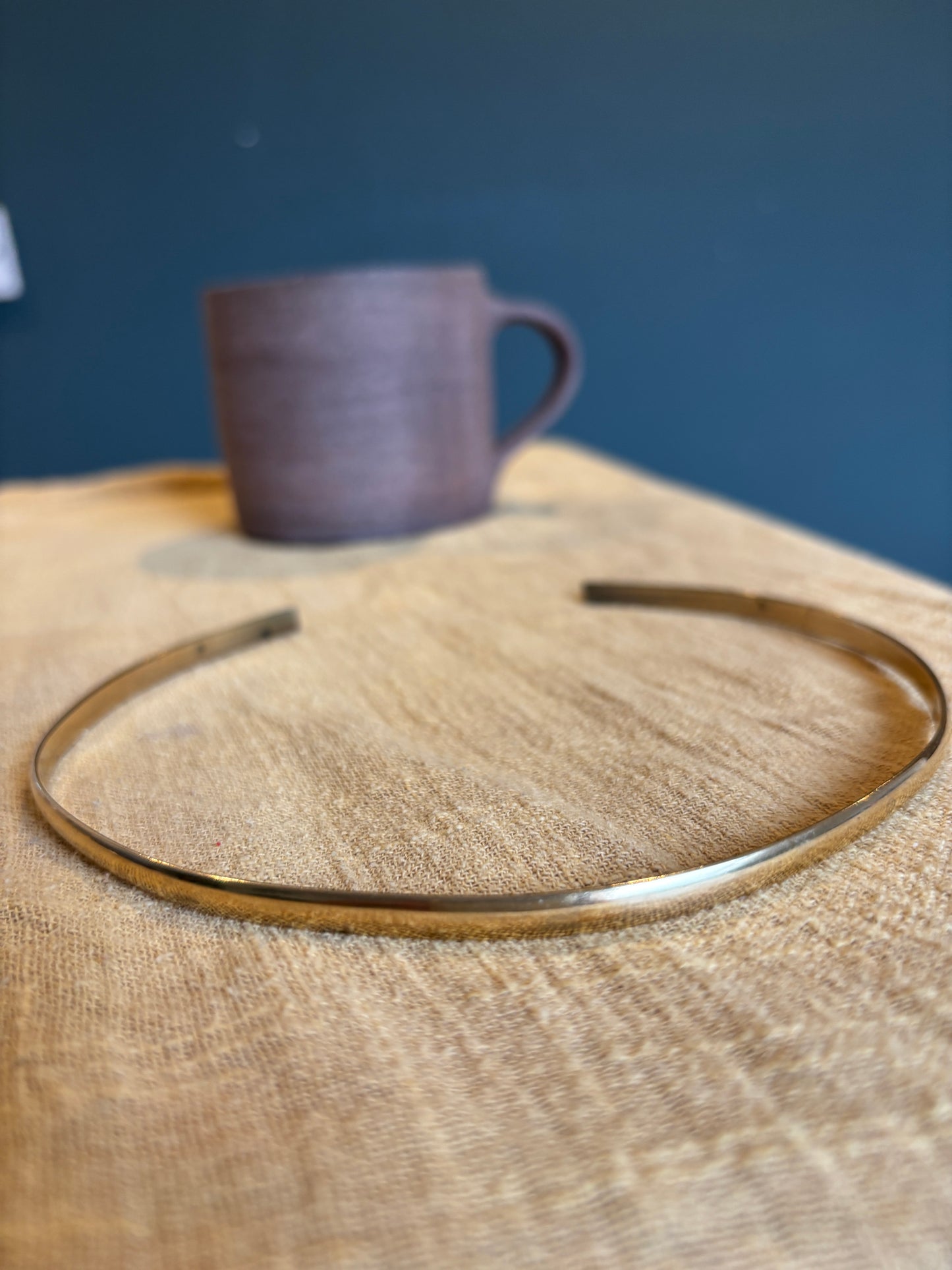Goddess Choker (Old Gold Grande)